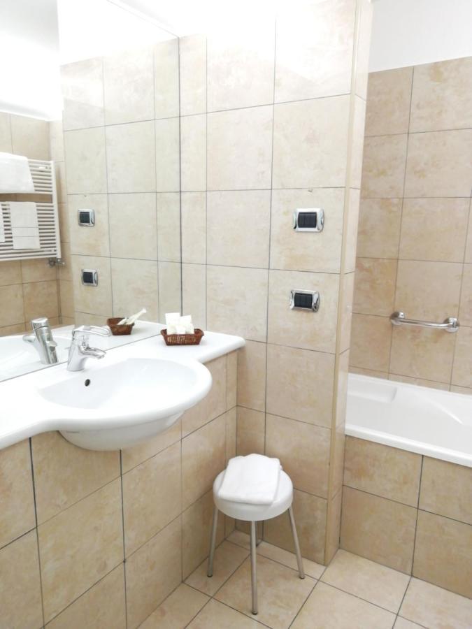 Delta Hotel Apartments سان دوناتو ميلانيزي المظهر الخارجي الصورة